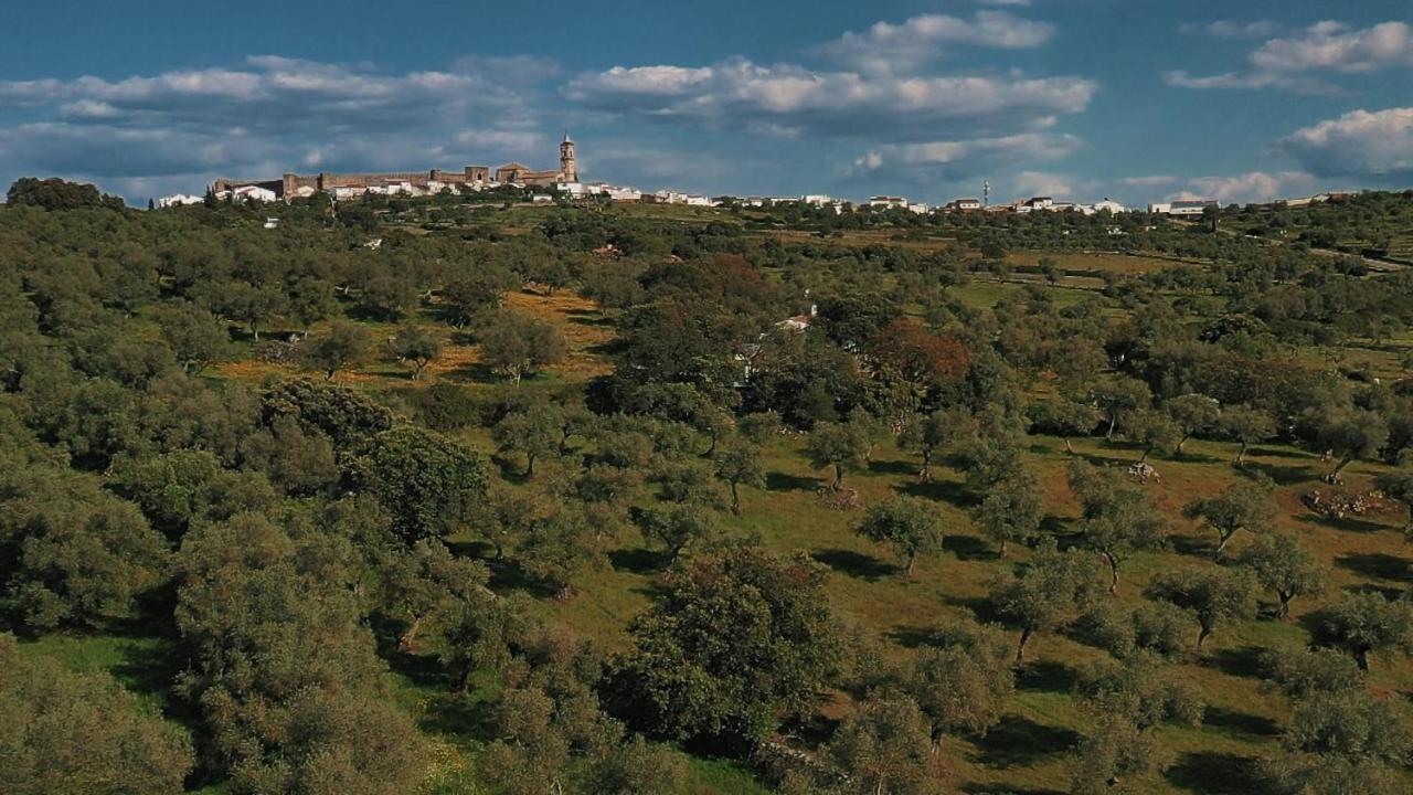 הוילה Cumbres Mayores Casa Eulalia מראה חיצוני תמונה